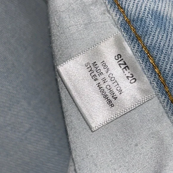 NWT Fashion Nova Distressed Jeans size 20 - Picture 9 of 10